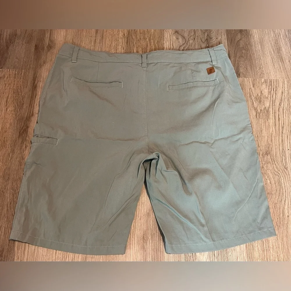 Fundamental Coast these shorts